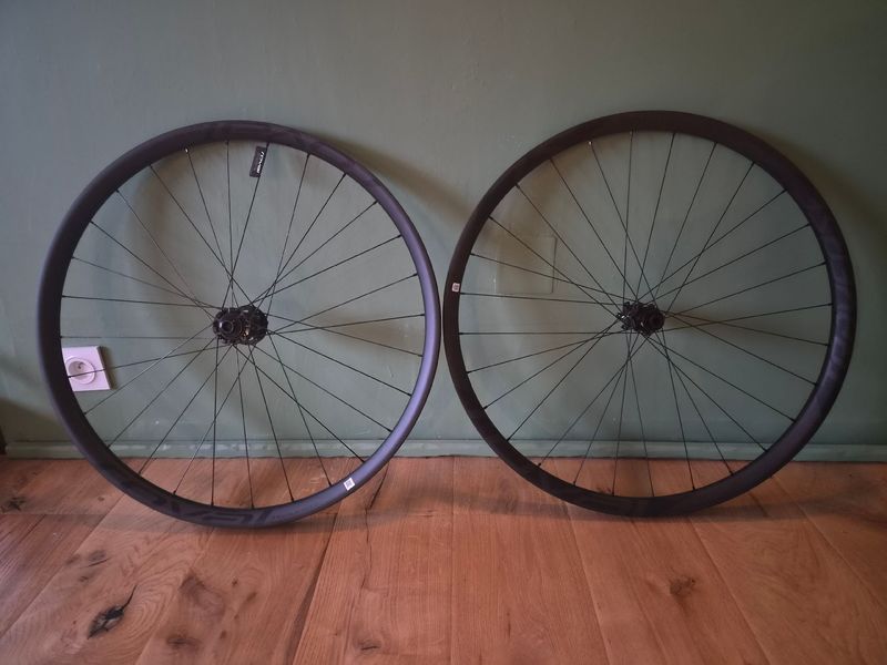 Použité Roval Traverse SL Wheels Wheels