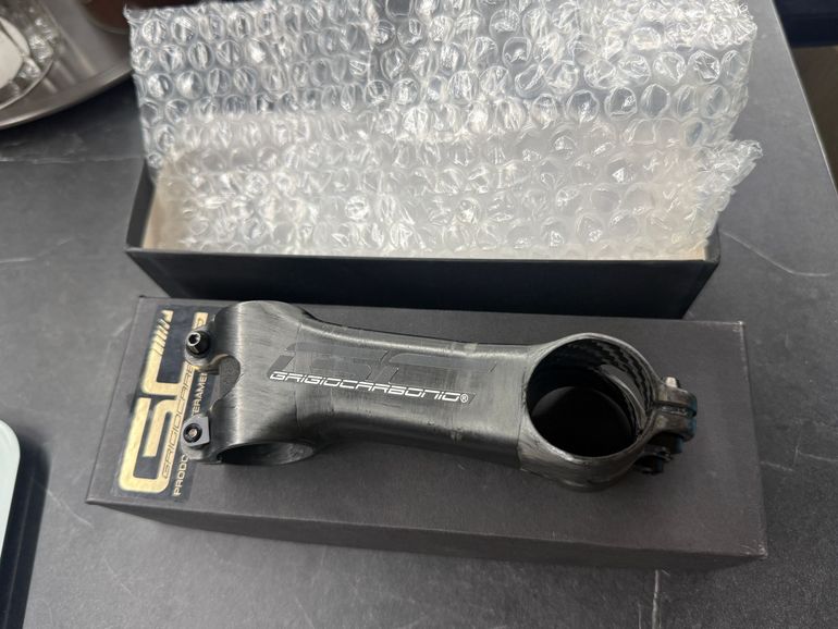 Used Grigiocarbonio Attack T800 Stem 2025 bike — image 4 of 7