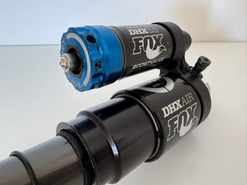 Used Fox DHX 5.0 Air Factory Series bike — image 3 of 4