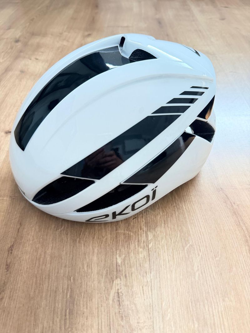 Käytetty Ekoi Perf AR14 Helmet 2025 Cycling Accessories