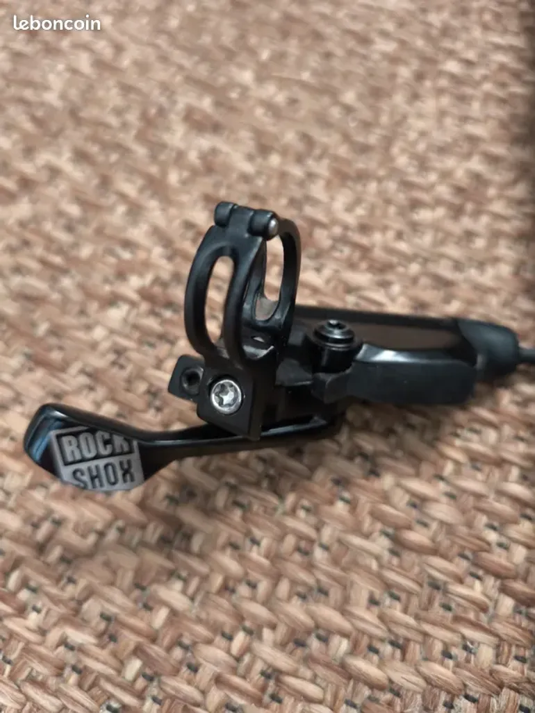 Tweedehands RockShox Reverb 2025 bike — afbeelding 3 van 5