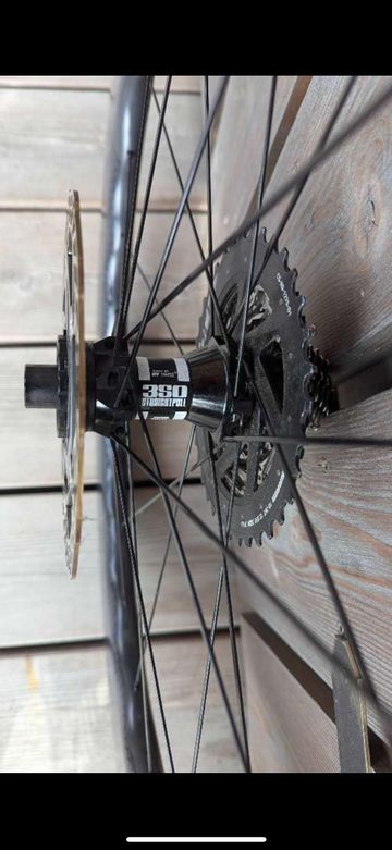 Used Princeton CarbonWorks Wake 6560 Wheels bike — image 2 of 3