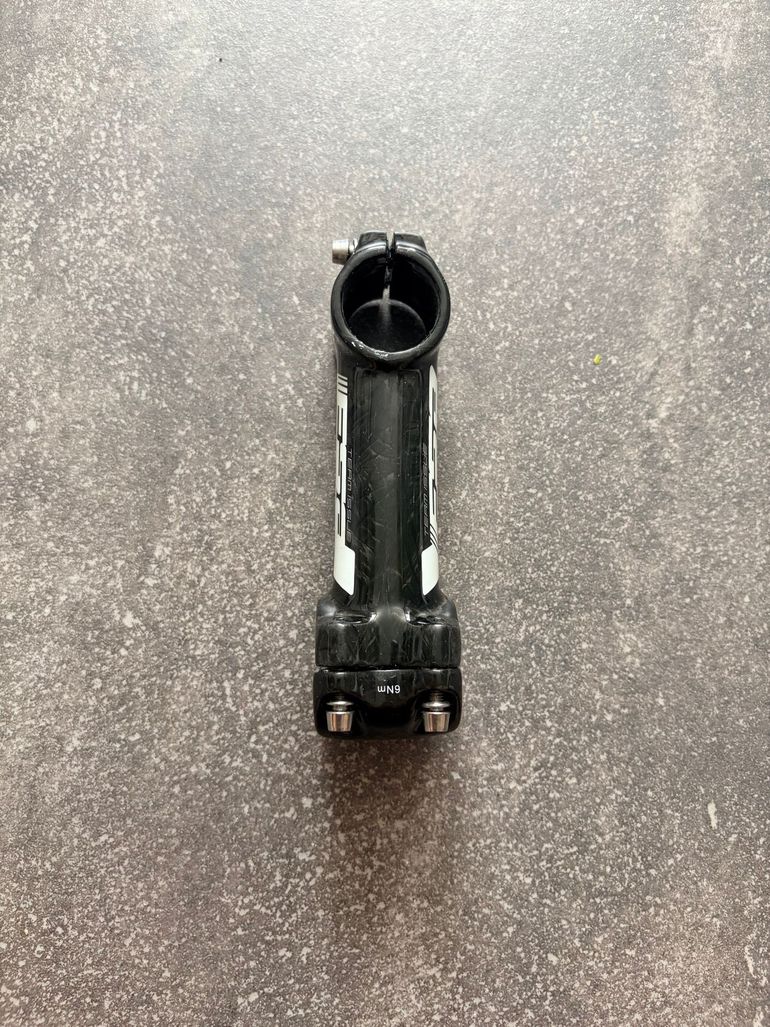 Used Fsa Carbon Stem bike — image 2 of 3