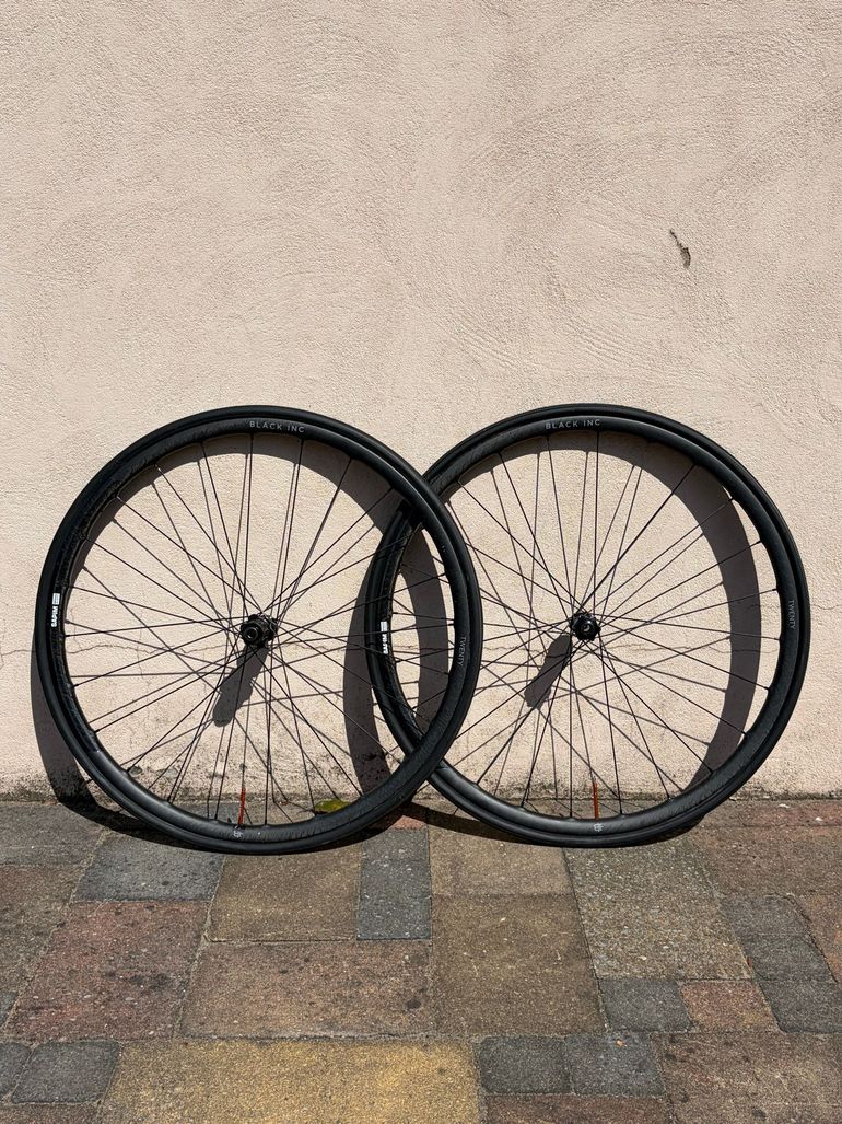 Tweedehands Black Inc Twenty Wheelset bike — afbeelding 2 van 9