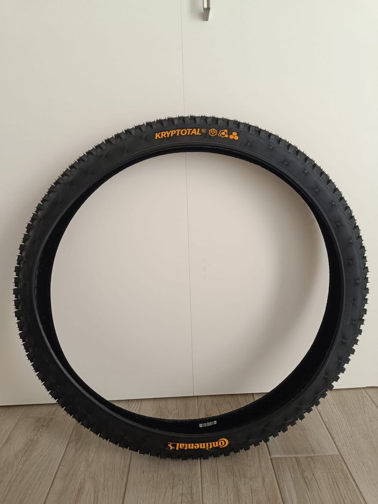 Gebrauchtes Continental DH Tires bike — Bild 3 von 10