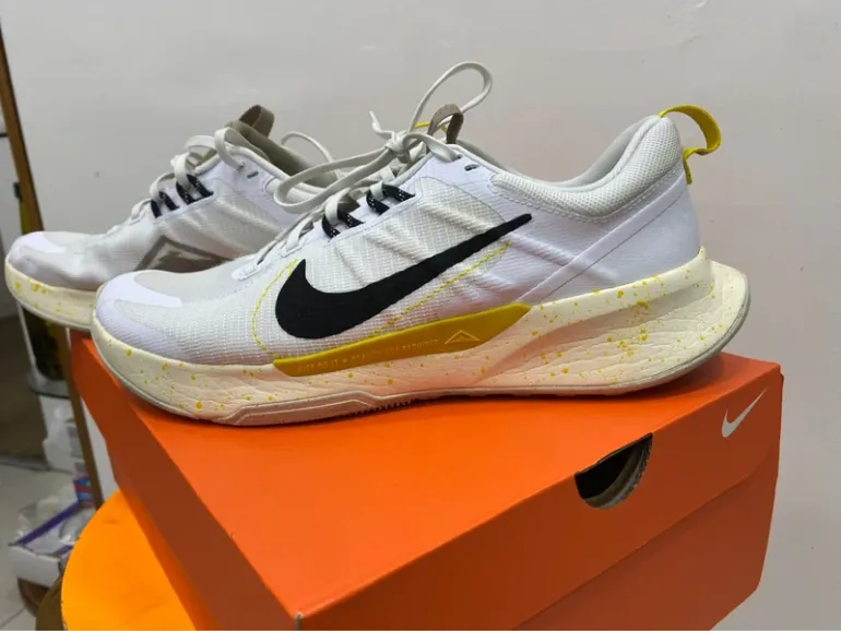 Brugt Nike Running Shoes bike — billede 3 af 4