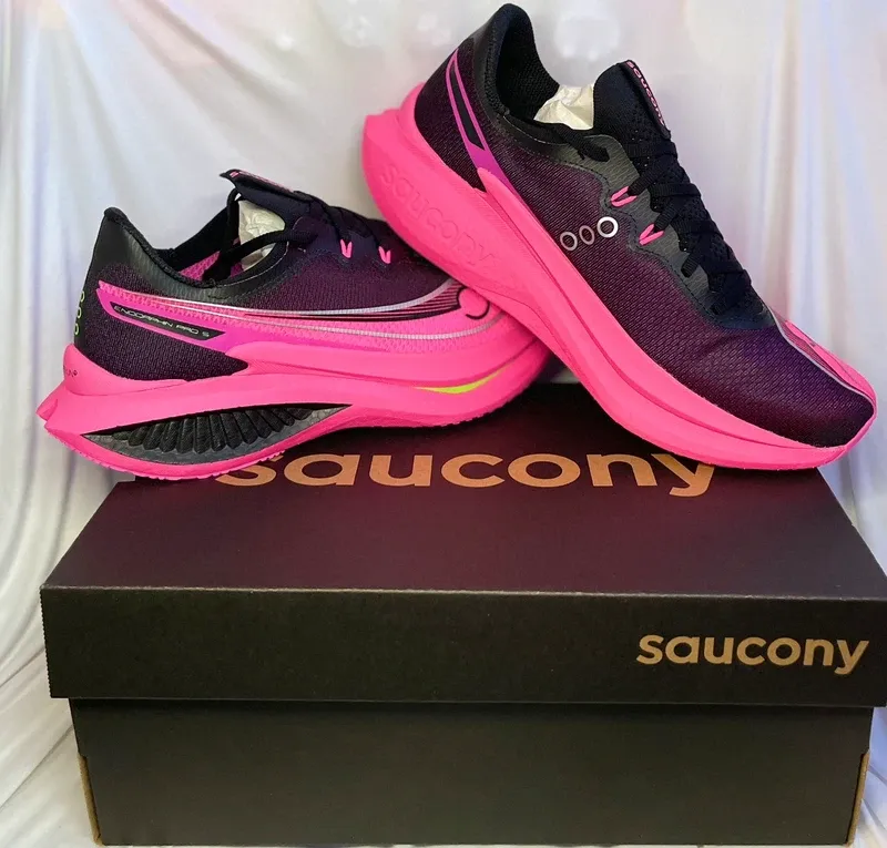 Used Saucony Endorphin Pro 5 Running Shoes