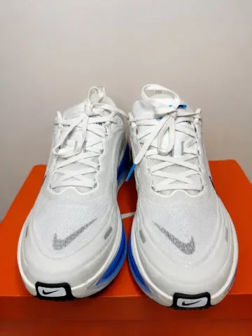 Used Nike Vemero Plus bike — image 2 of 4