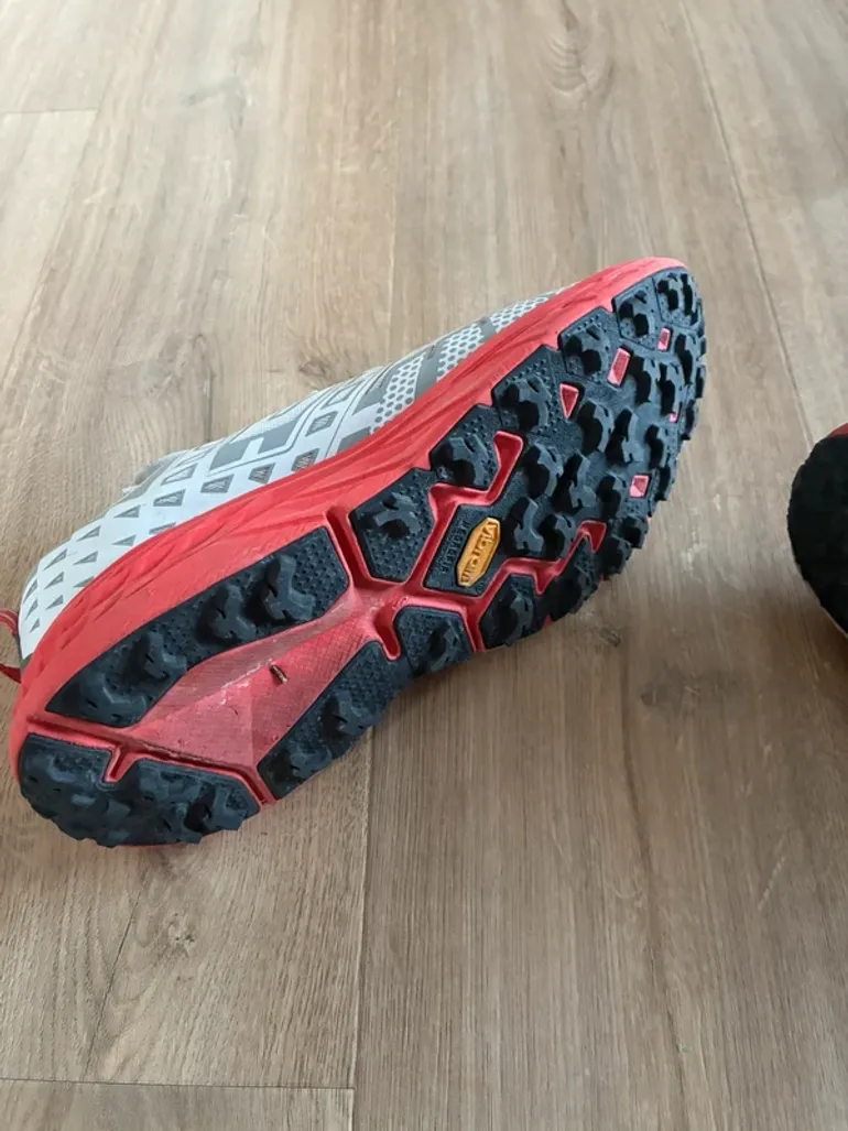 Brugt Hoka Speedgoat 2 bike — billede 5 af 8