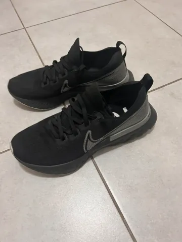 Brugt Nike Epic React Flyknit bike — billede 1 af 6