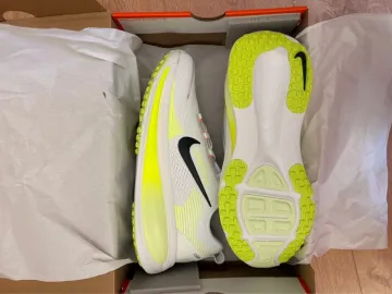 Używany Nike Vomero 18 bike — zdjęcie 2 z 4