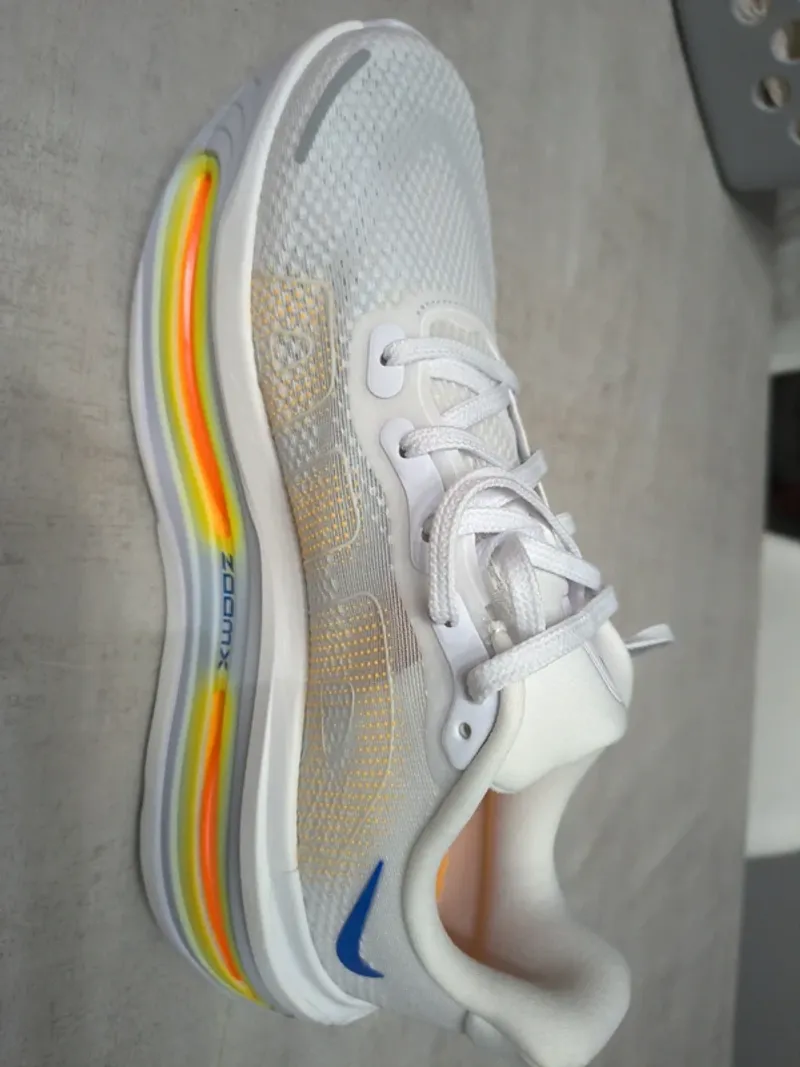 Gebrauchtes Premium Vomero Running Shoes