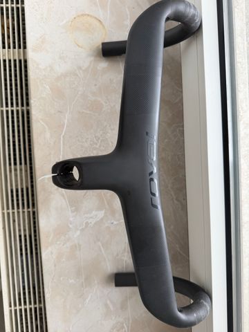 Used Roval Rapide Cockpit 2025 bike — image 3 of 3