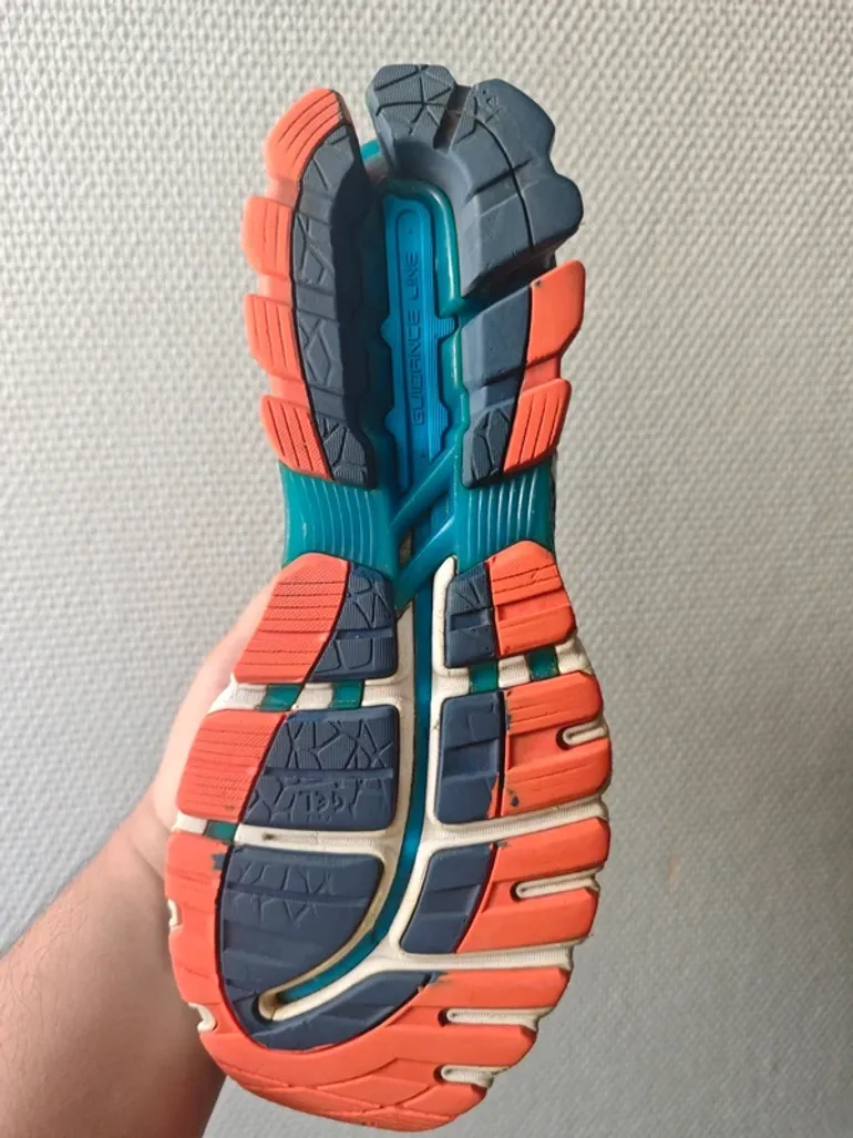 Used Asics GEL-KENSEI 6 bike — image 9 of 9