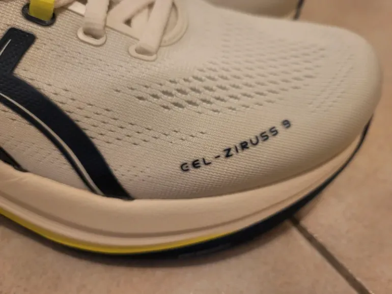 Used Asics Gel Zirrus 9 bike — image 6 of 8