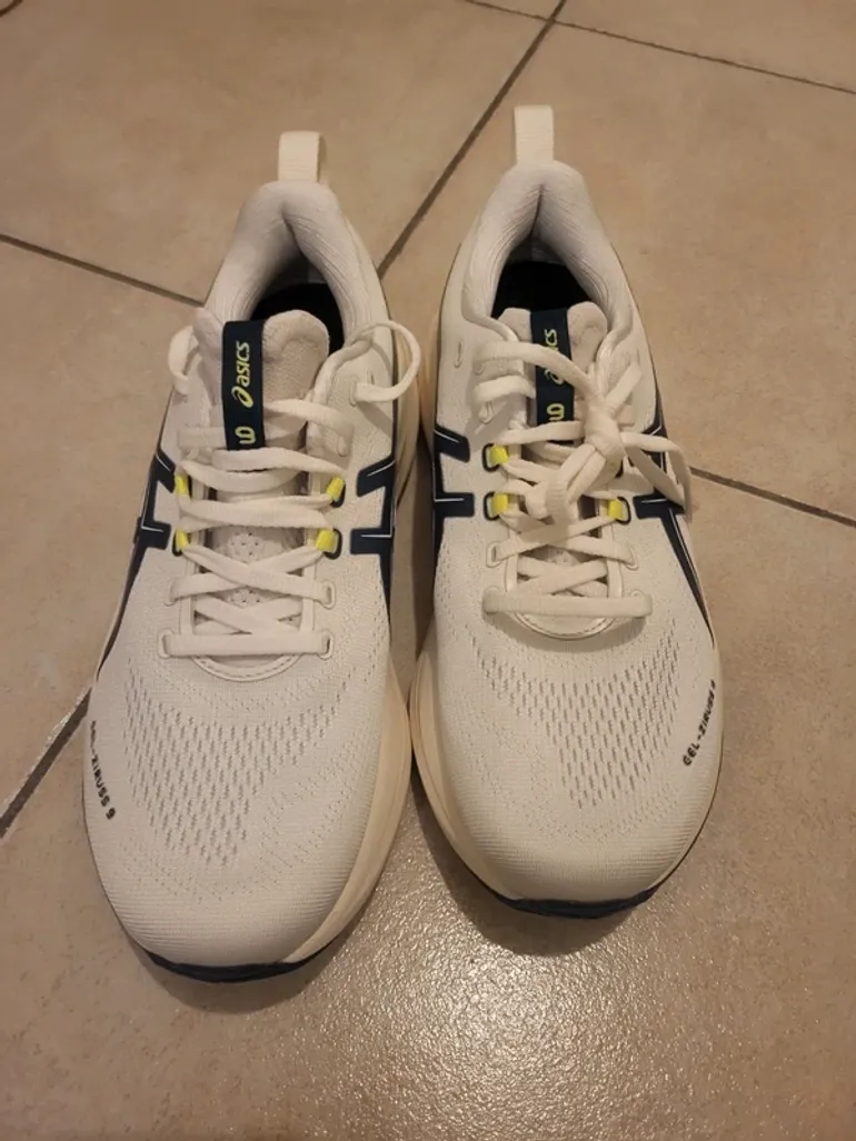 Used Asics Gel Zirrus 9 bike — image 4 of 8
