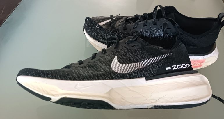 Nike Invincible Run 3 bike usato — immagine 7 di 10
