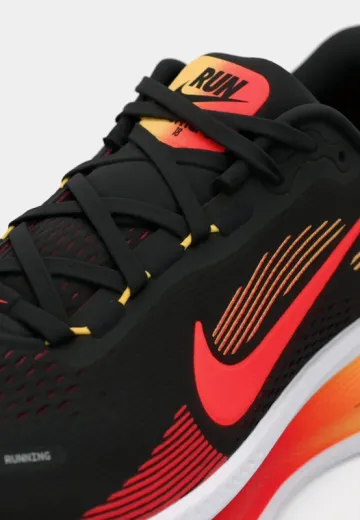 Brugt Nike ZoomX Vomero 18 bike — billede 6 af 6