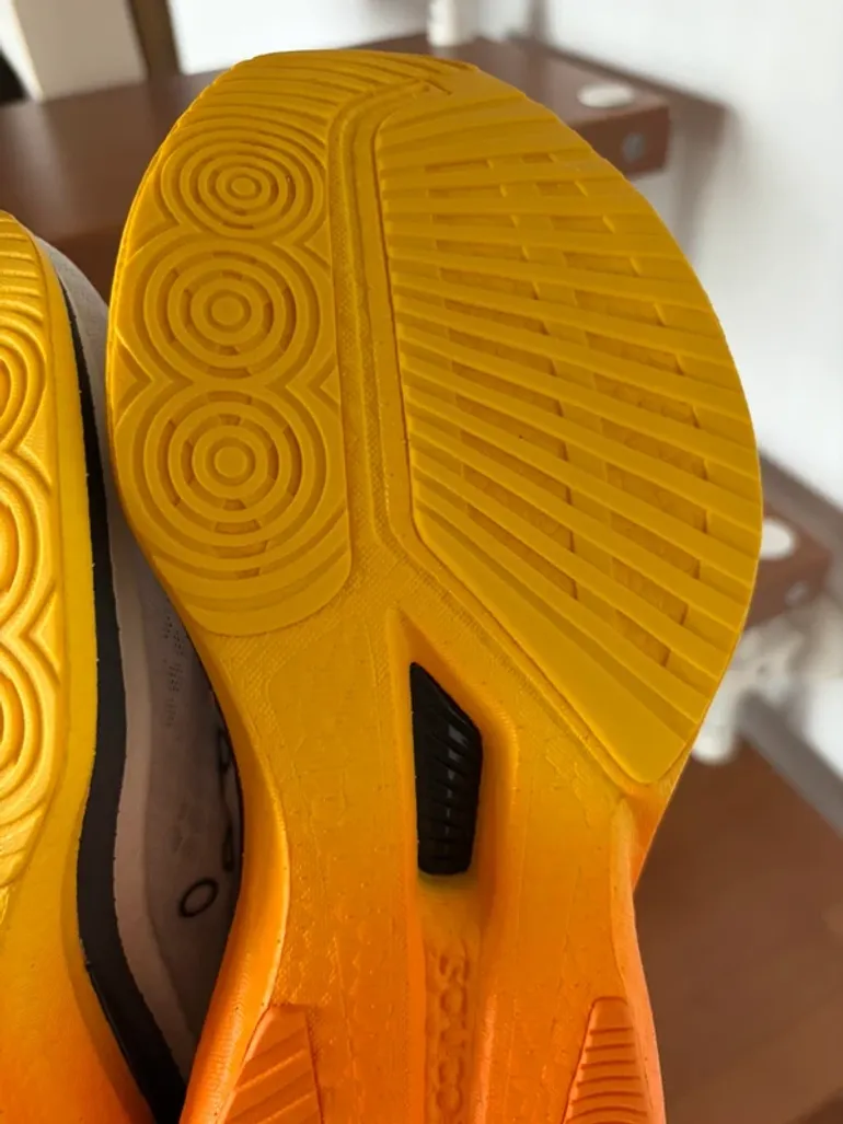 Saucony Endorphin Speed 5 bike usato — immagine 9 di 10