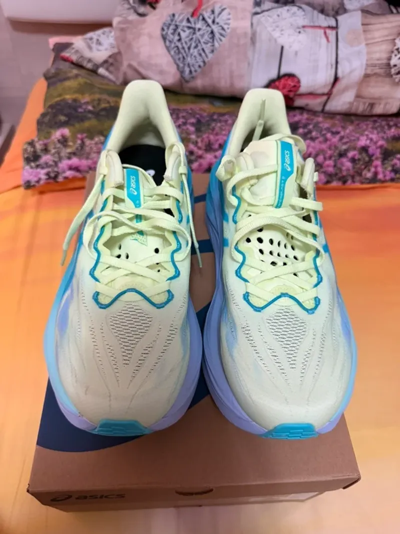 Used Scarpa Superblast 3 Running Shoes