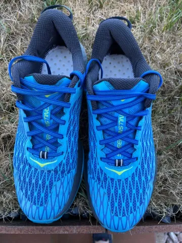 Used Hoka Speed Instinct bike — image 2 of 5