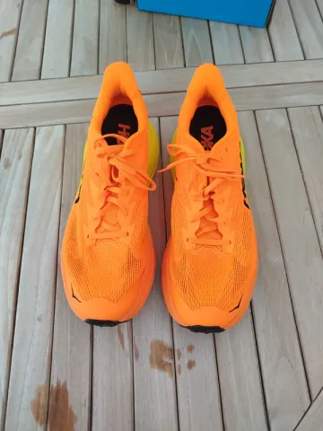 Used Hoka Challenger 8 bike — image 3 of 7