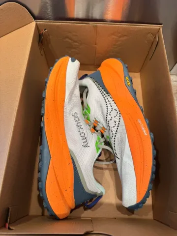 Saucony Xodus Ultra 2 bike usato — immagine 4 di 5