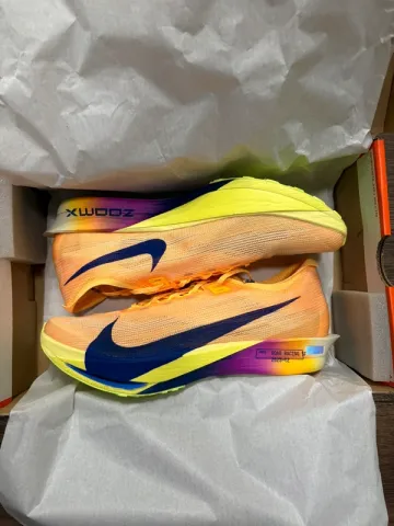 Używany Nike ZoomX Streakfly 2 bike — zdjęcie 2 z 3