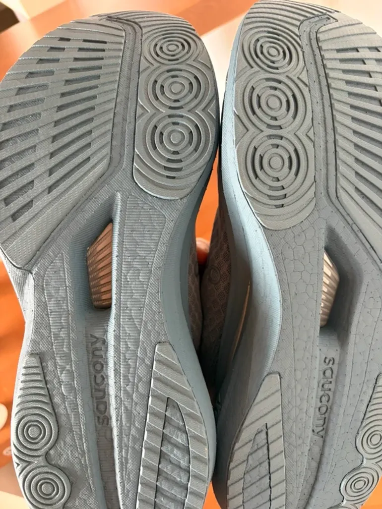 Saucony Endorphin Speed 5 bike usato — immagine 9 di 13