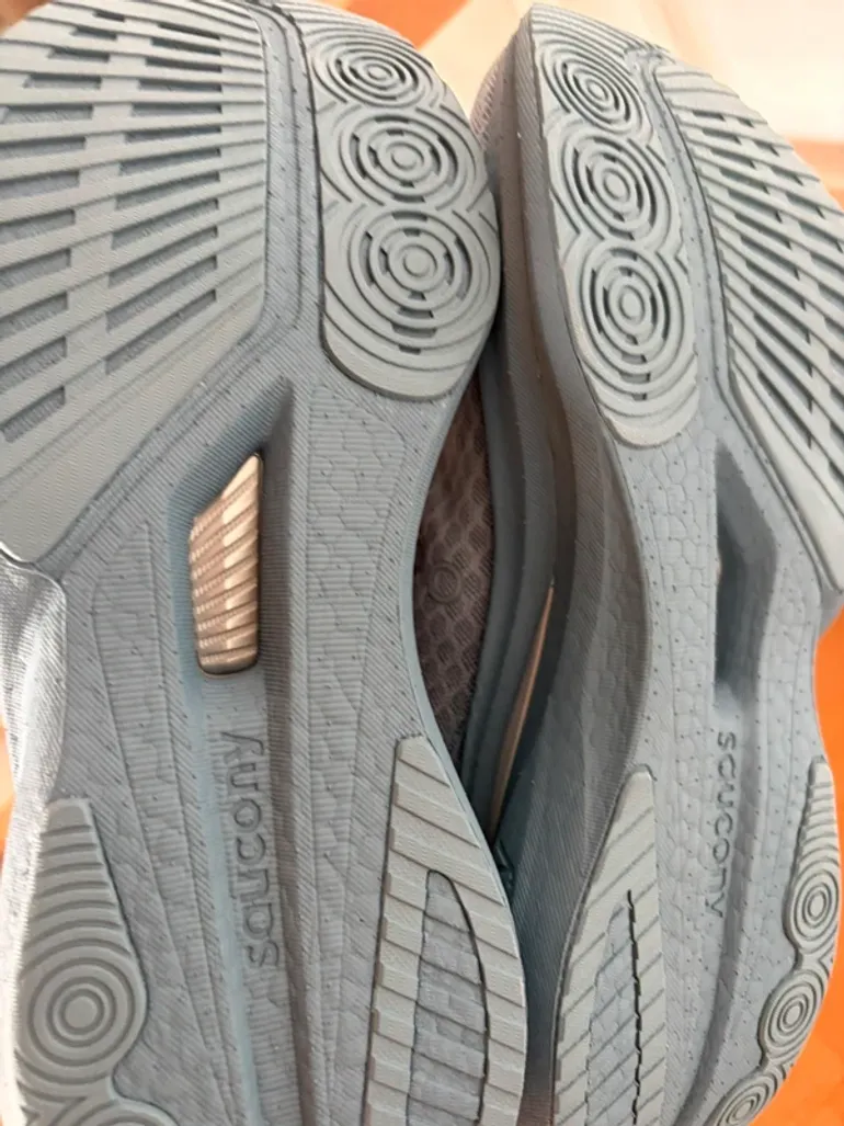 Saucony Endorphin Speed 5 bike usato — immagine 8 di 13