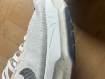 Nike Invincible 3 bike usato — immagine 7 di 9