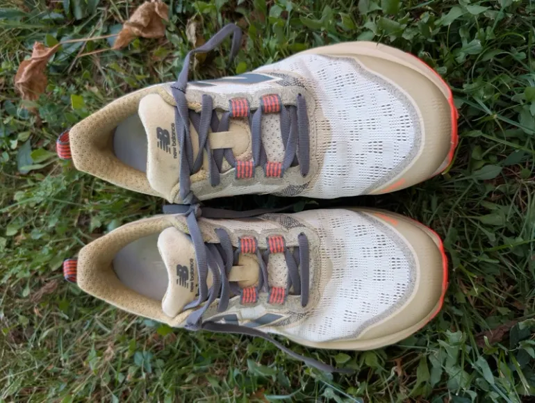 Used New Balance Fresh Foam X Hierro v9 bike — image 3 of 4