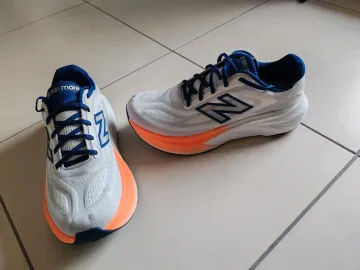 Used New Balance Fresh Foam X More v6 bike — image 1 of 13