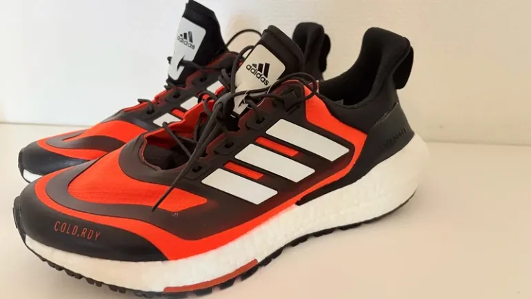 Used Adidas Ultra Boost bike — image 3 of 10