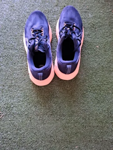 Used Asics Novablast 5 bike — image 6 of 8