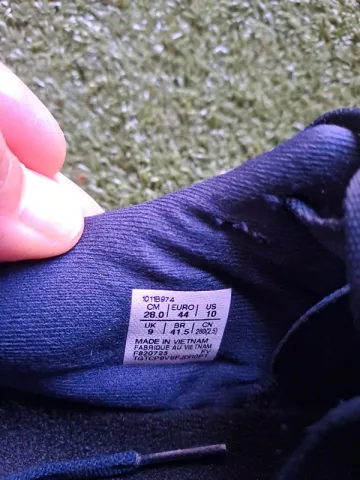 Used Asics Novablast 5 bike — image 8 of 8