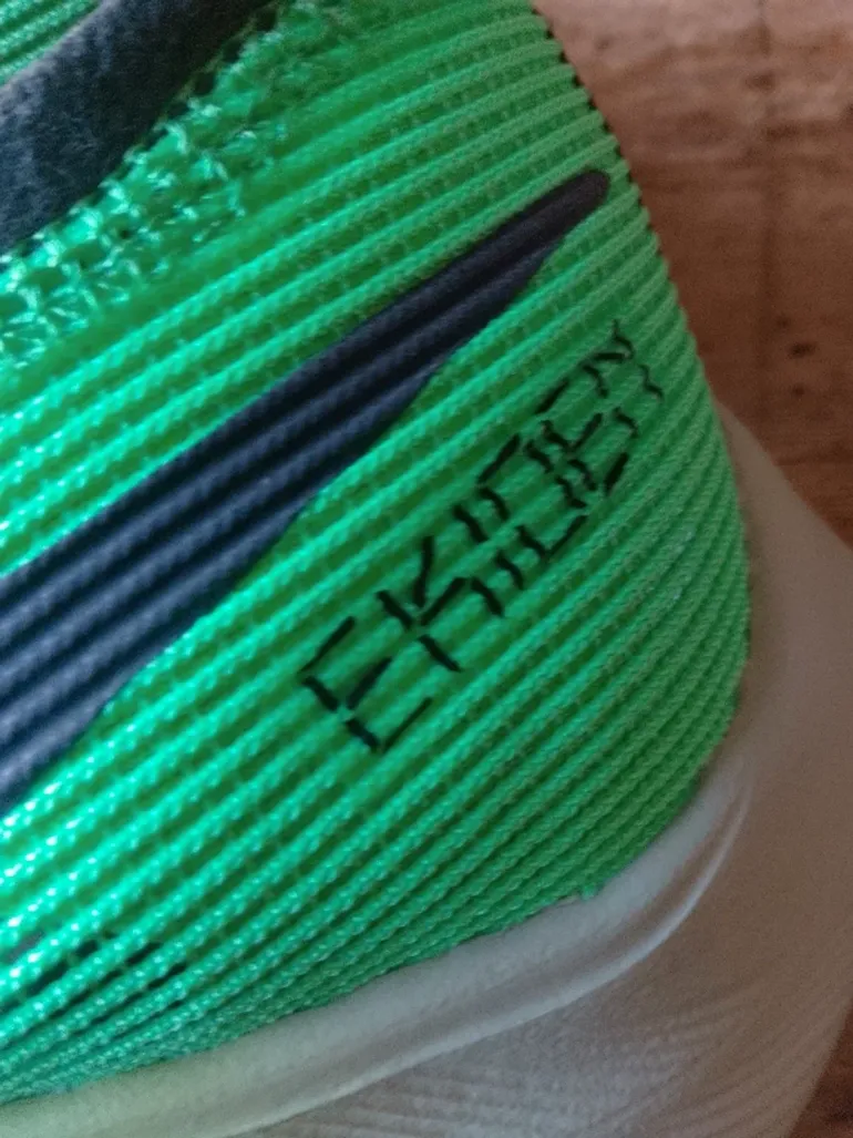Used Nike Zoom Vaporfly bike — image 5 of 13
