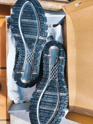 Used Asics Gel-Quantum 360 bike — image 5 of 5