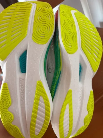 Käytetty Saucony Endorphin Speed 5 bike — kuva 4 / 11