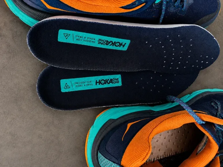Used Hoka Challenger ATR 6 bike — image 3 of 4