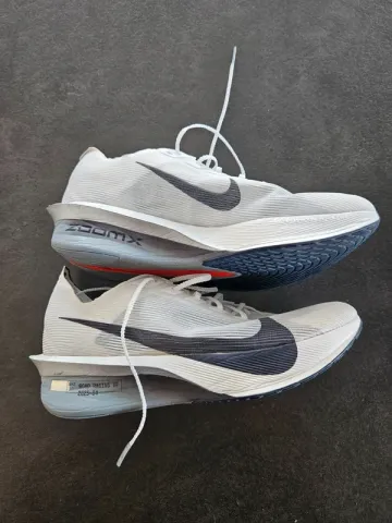 Used Nike Vaporfly 4 bike — image 3 of 4