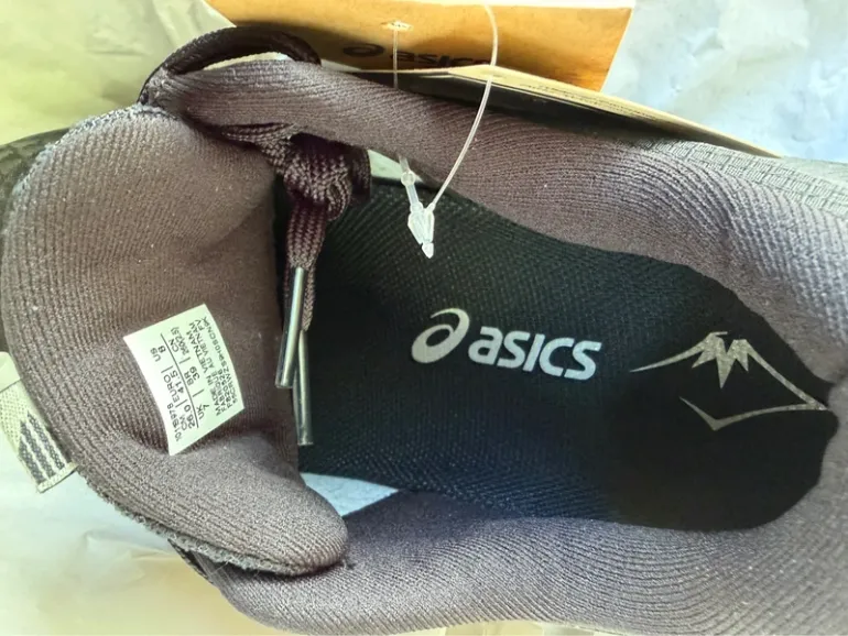 Used Asics Gel-Trabuco 13 Gtx bike — image 7 of 10