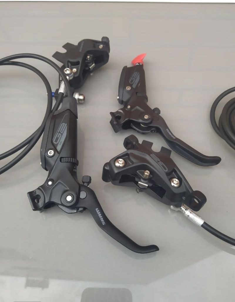 Sram G2 RSC 4 pistones Brakes d'occasion