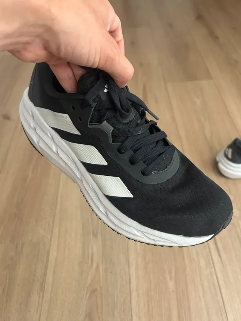 Used Adidas Adistar 3 Running Shoes