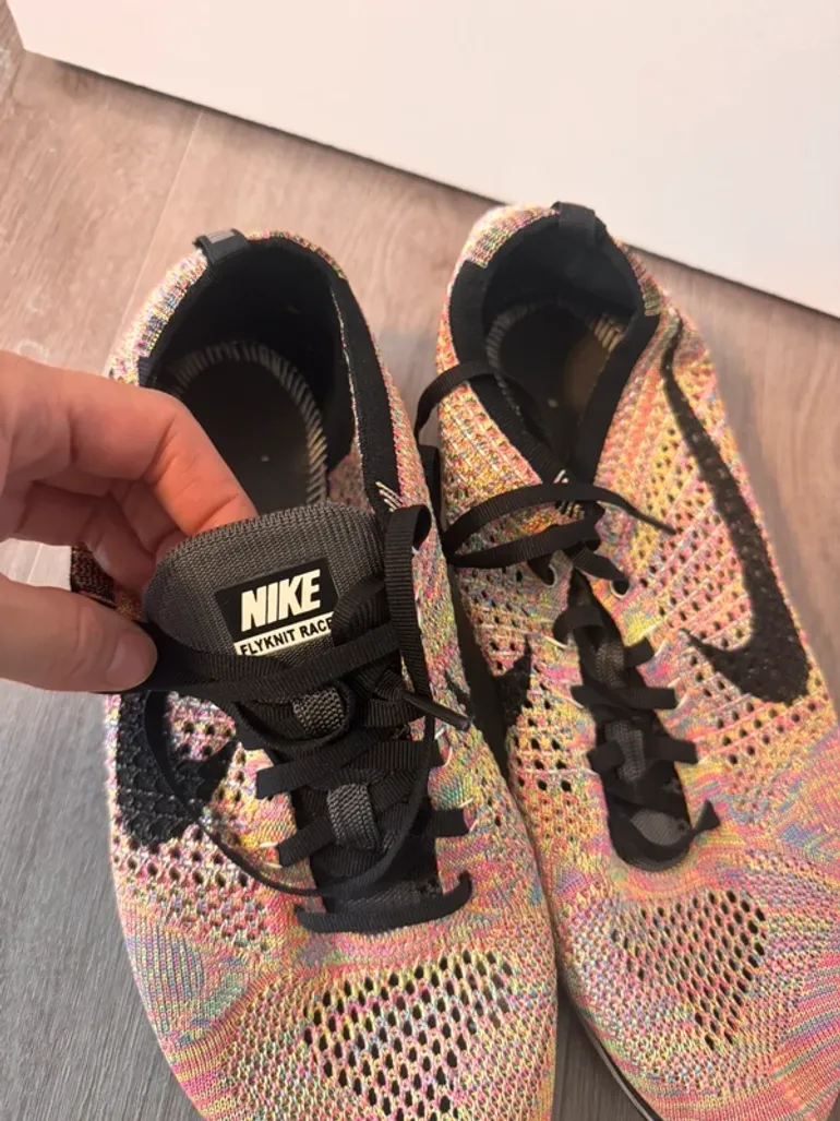Nike Flyknit Racer bike d'occasion — image 2 sur 4