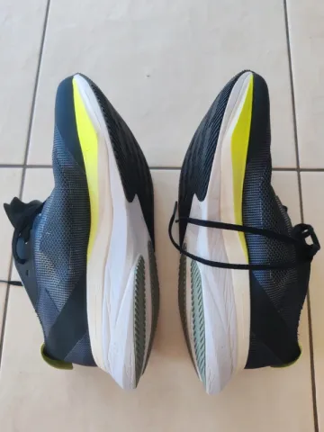 Used Adidas adizero boston 12 bike — image 4 of 7