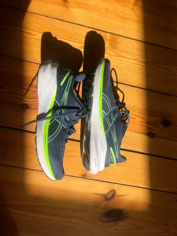 Used Asics Gel-Kinjo 2 bike — image 1 of 4