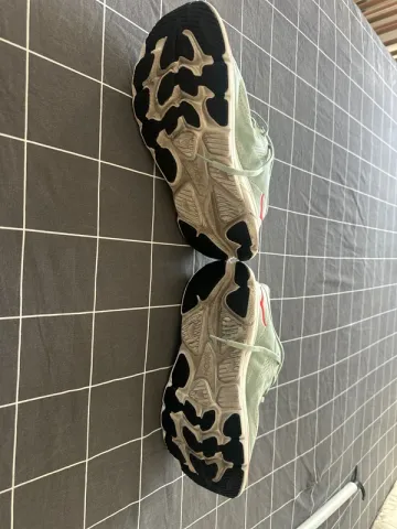 Used Hoka Clifton 10 bike — image 5 of 5