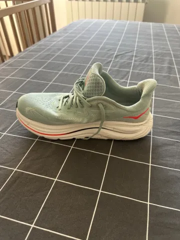 Used Hoka Clifton 10 bike — image 3 of 5