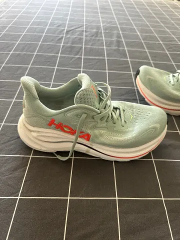 Used Hoka Clifton 10 bike — image 2 of 5
